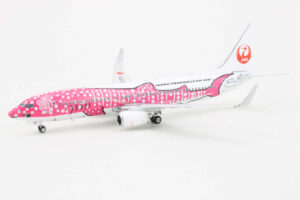 Boeing 737-800 JTA Japan Transocean Air JA06RK Phoenix 04173 1:400 - Image 3