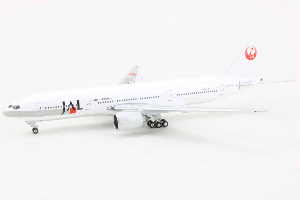 Boeing 777-200 JAL Japan Air Lines JA702J Phoenix 10414 1:400 - Image 3