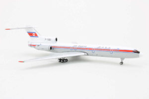 Alternative view of Tupolev TU-154B Air Koryo P-561 Phoenix 10804 1:400