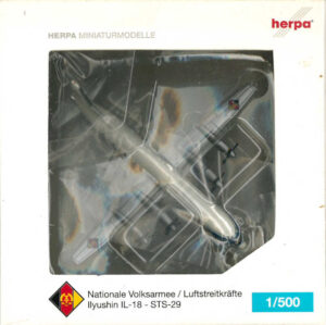 Ilyushin IL-18 NVA Nationale Volksarmee STS-29 Herpa 517751 1:500