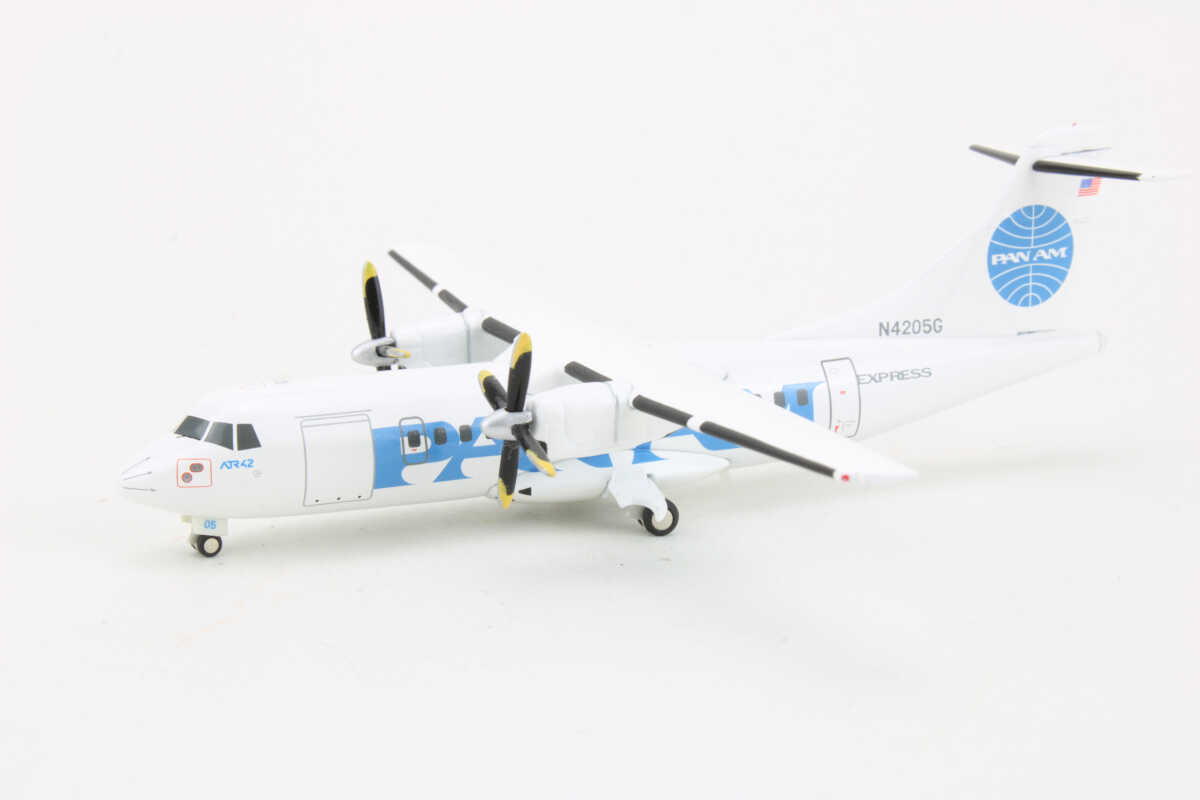 ATR-42-200 Pan Am Express N4205G Herpa 553063 1:200 – Bild 3