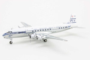 Douglas DC-6B Pan Am World Airways N6520C Herpa 555210 1:200 – Bild 3