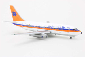 Boeing 737-200 Hapag-Lloyd D-AHLI Herpa 572132 1:200 – Bild 2