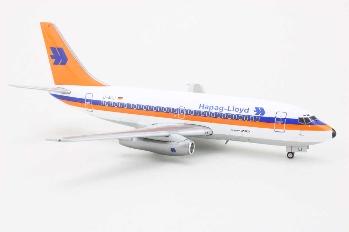 Boeing 737-200 Hapag-Lloyd D-AHLI Herpa 572132 1:200 – Bild 2