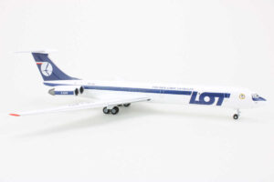 Ilyushin IL-62M LOT Polish Airlines "Wladyslaw Sikorski" SP-LBD Herpa 572682 1:200 – Bild 2
