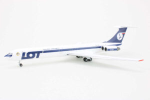 Ilyushin IL-62M LOT Polish Airlines "Wladyslaw Sikorski" SP-LBD Herpa 572682 1:200 – Bild 3