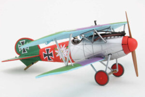 Alternative view of Albatros DV - Uffz Paul Baeumer Corgi AA37804 1:48