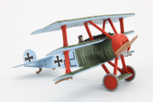 Alternative view of Fokker DR.1 Lt. Eberhard Mohnicke, Jasta 11, von Richthofens flying circus, Lechelle, 1918 Corgi AA38307 1:48