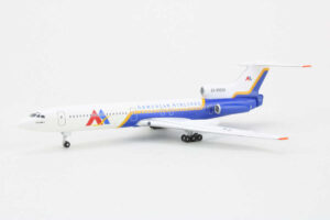Tupolev TU-154B Armenian Airlines EK-85566 "Exclusive for SkyJets400" Aeroclassics AC18050 1:400 - Image 3
