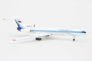 Alternative view of Tupolev TU-154B Sibir Airlines RA-85437 Aeroclassics AC18057 1:400
