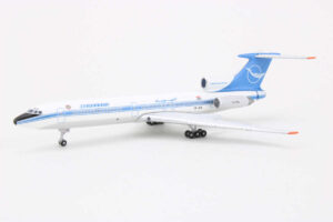 Tupolev TU-154M Syrian Air YK-AIA Aeroclassics AC18058 1:400 - Image 3