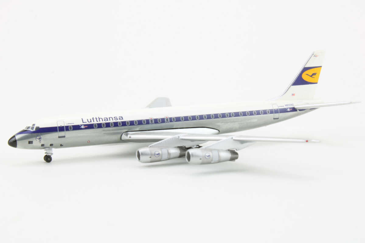Douglas DC-8-50 Lufthansa N8008D "Ship 1 Historical Series" Aeroclassics AC19241 1:400 – Bild 3