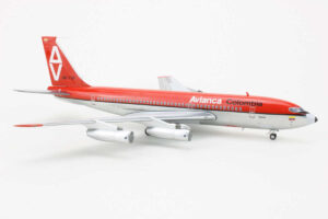 Alternative view of Boeing 720B Avianca Colombia HK-726 Aeroclassics AC219905 1:200