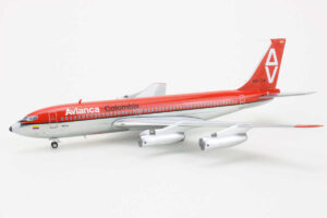 Boeing 720B Avianca Colombia HK-726 Aeroclassics AC219905 1:200 - Image 3