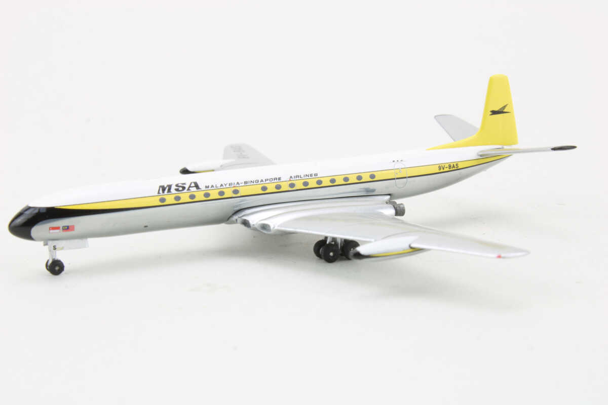 De Havilland DH.106 Comet 4 MSA Malaysia-Singapore Airlines 9V-BAS Aeroclassics AC9VBAS 1:400 – Bild 3