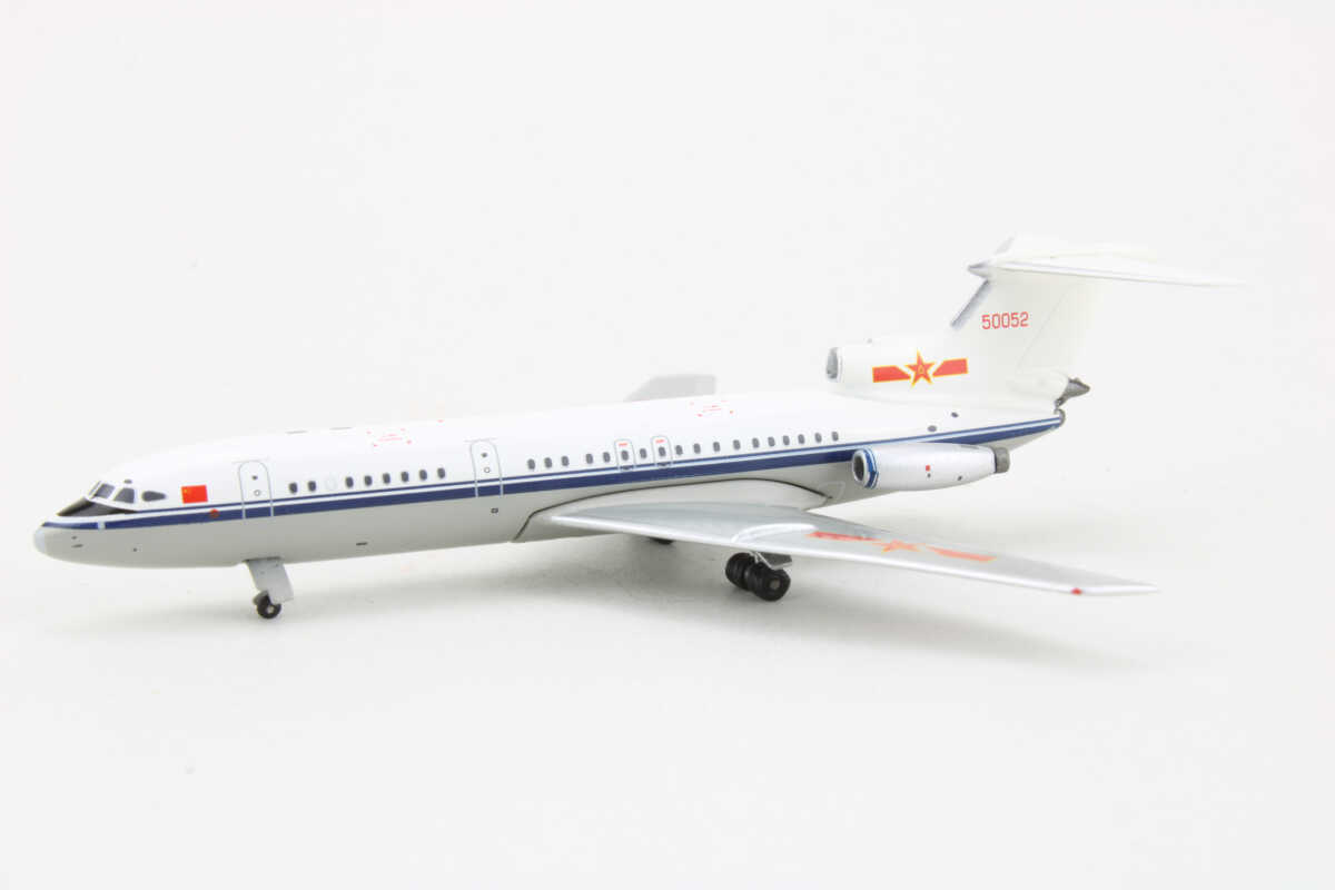 Hawker Siddeley HS-121 1E Chinese Air Force 50052 Aeroclassics ACCCA0308 1:400 - Image 3