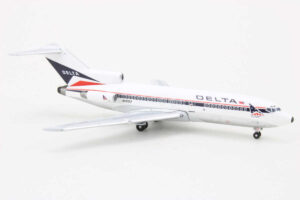Alternative view of Boeing 727-100 Delta Air Lines N1633 Aurora Models AM002B 1:400