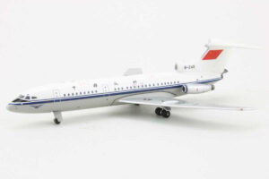 Hawker Siddeley HS.121 Trident 2E CAAC Airlines B-248 Aeroclassics 1:400 - Image 3