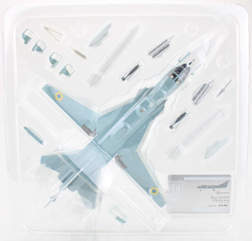 Sukhoi SU-24 Fencer Ukrainian Air Force White 22 Calibre Wings CA722403 1:72 – Bild 4