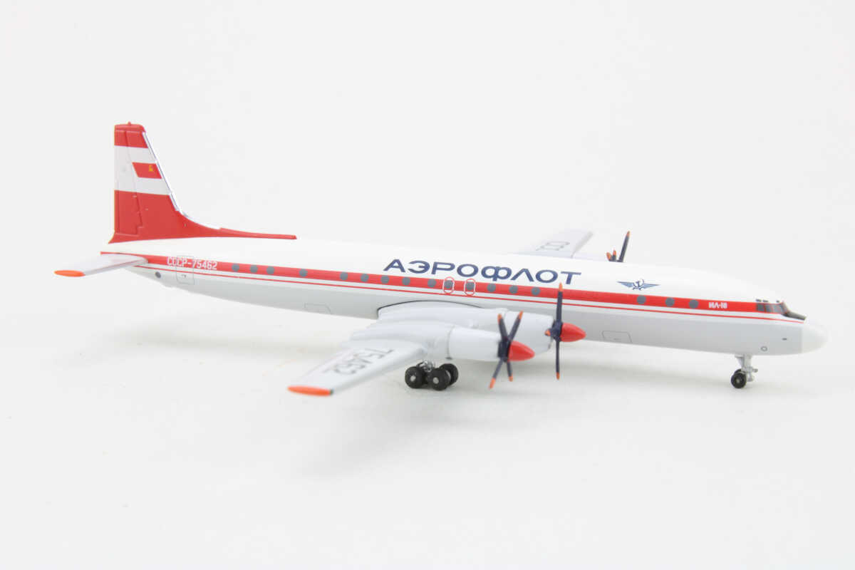 Ilyushin IL-18 Aeroflot CCCP-75462 Aeroclassics 1:400 - Image 2