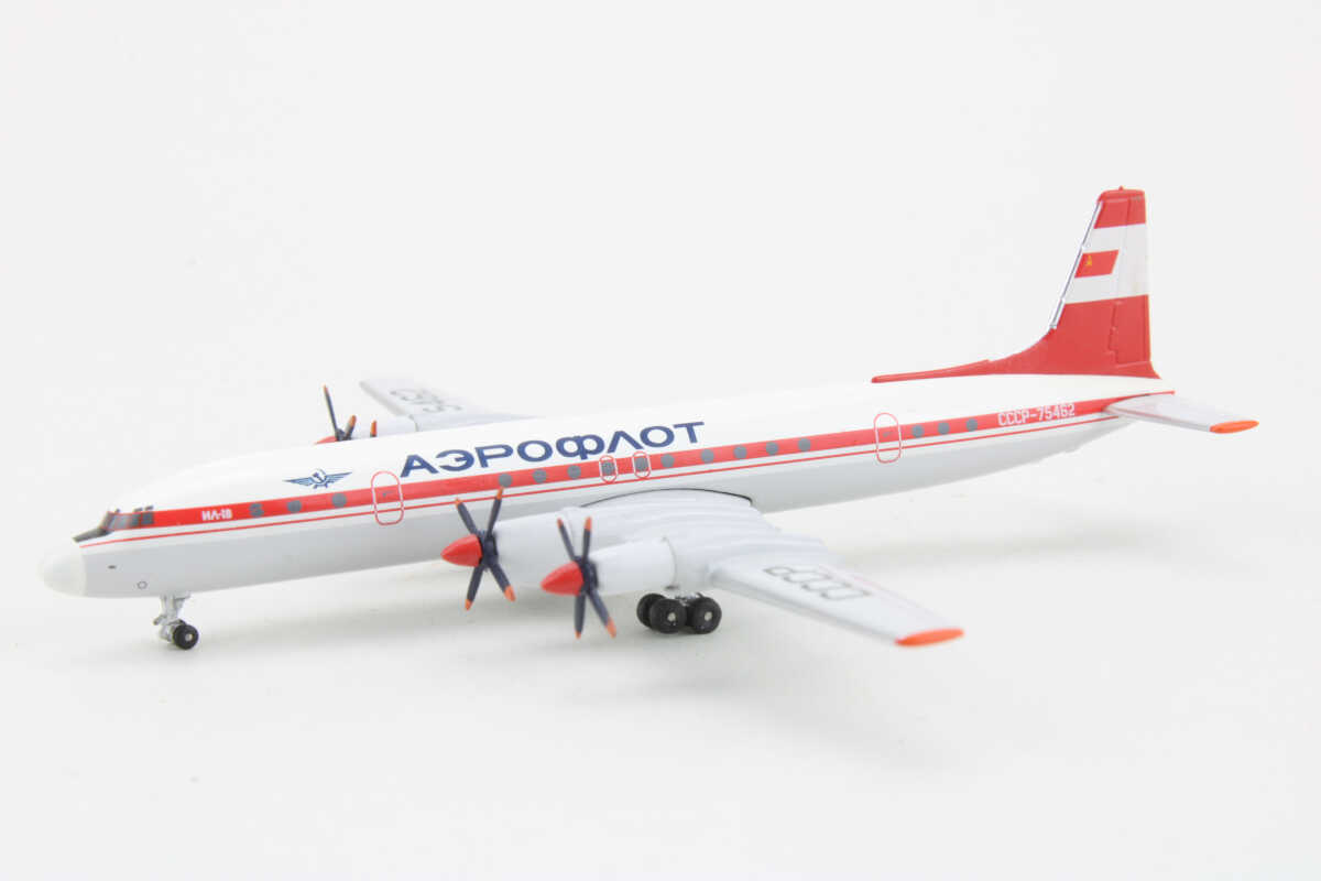 Ilyushin IL-18 Aeroflot CCCP-75462 Aeroclassics 1:400 - Image 3