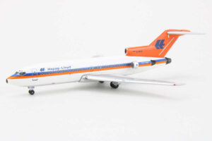 Boeing 727-100 Hapag-Lloyd D-AHLO Aeroclassics 1:400 - Image 3