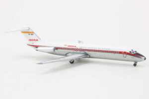 Douglas DC-9-30 Iberia Airlines EC-BIG Aeroclassics 1:400 – Bild 2