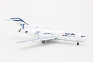 Alternative view of Boeing 727-100 Iran Air EP-IRC Aeroclassics 1:400
