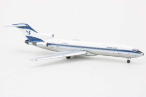 Alternative view of Boeing 727-200 Iran Air EP-IRS Aeroclassics 1:400