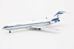 Boeing 727-200 Iran Air EP-IRS Aeroclassics 1:400 - Image 3