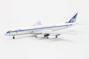 Douglas DC-8-62 UTA Union de Transports Aériens F-BNLE Aeroclassics 1:400 – Bild 3