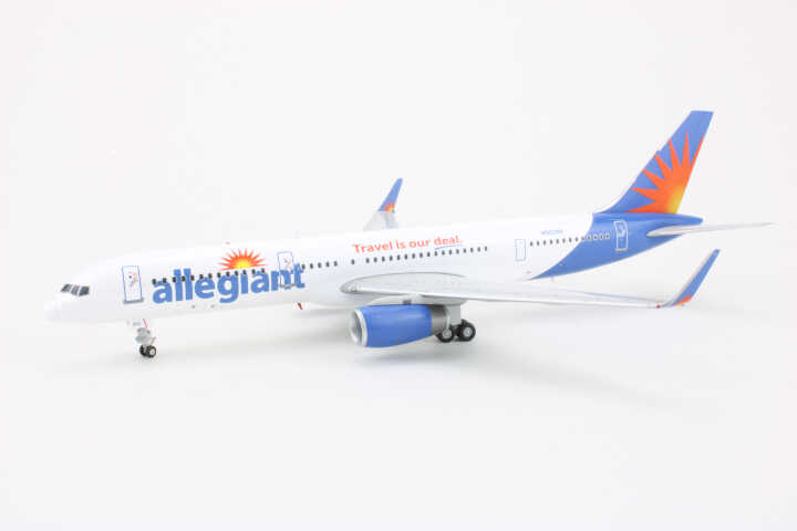 Boeing 757-200 Allegiant Air N902NV Gemini Jets G2AAY467 1:200 – Bild 3