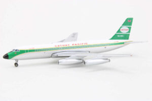 Convair CV-880 Cathay Pacific VR-HFS Aeroclassics GFCPA002 1:400 - Image 3