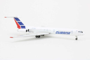 Alternative view of Ilyushin IL-62M Cubana CU-T1284 Gemini Jets GJCUB688 1:400