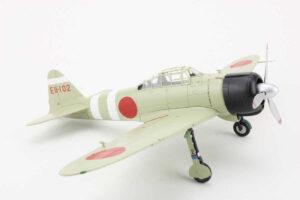 Alternative view of Mitsubishi A6M2 Zero Type 21 Ell-102, PO 1st Class Testuszo Iwamoto, Carrier Zuikaku, Pearl Harbour 1941 Hobbymaster HA8810 1:48