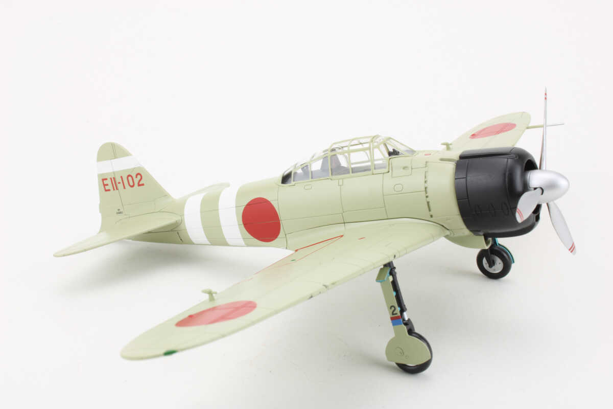 Mitsubishi A6M2 Zero Type 21 Ell-102, PO 1st Class Testuszo Iwamoto, Carrier Zuikaku, Pearl Harbour 1941 Hobbymaster HA8810 1:48 – Bild 2