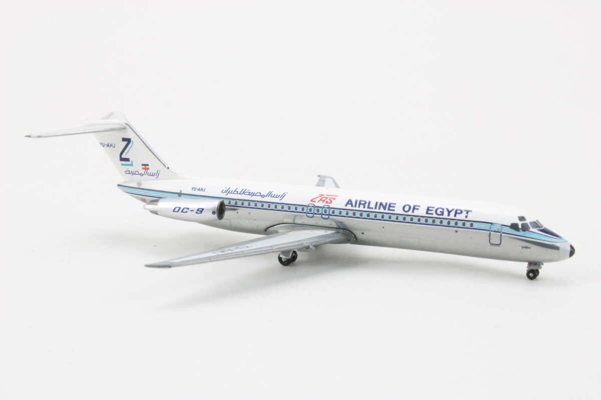 Douglas DC-9-30 ZAS Airline Of Egypt YU-AHJ "Exclusive for Scale Hangar Club" Aeroclassics HC-017 1:400 – Bild 2