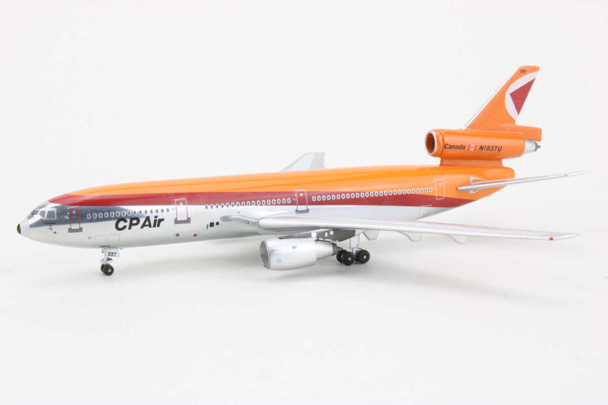 McDonnell Douglas DC-10-10 CP Air N1837U "Exclusive for Scale Hangar" Aeroclassics HC-048 1:400 – Bild 3
