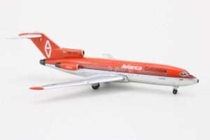 Alternative view of Boeing 727-100 Avianca Colombia HK-1717 Aeroclassics 1:400
