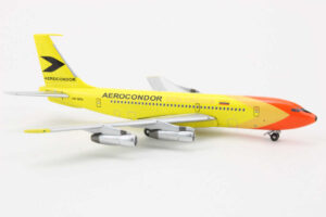 Alternative view of Boeing 720B Aerocondor Colombia HK-1973 Aeroclassics 1:400