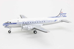 Douglas DC-4 Pan Am Airways N88951 Hobbymaster HL2001 1:200 - Image 3