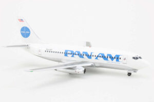 Boeing 737-200 Pan Am Airways N64AF Inflight200 IF732005 1:200 – Bild 2