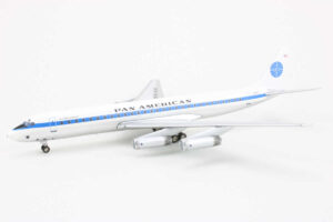 Douglas DC‑8‑62 Pan Am Airways "Clipper Golden Light" N1803 Inflight200 IF80001 1:200 – Bild 3