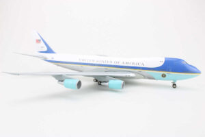 Boeing 747-200 VC-25A United States of America "Air Force One" 92-9000 Inflight200 IFUSAF02P 1:200 – Bild 2