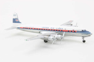 Douglas DC-7C JAL Japan Air Lines JA6303 Aeroclassics 1:400 – Bild 2
