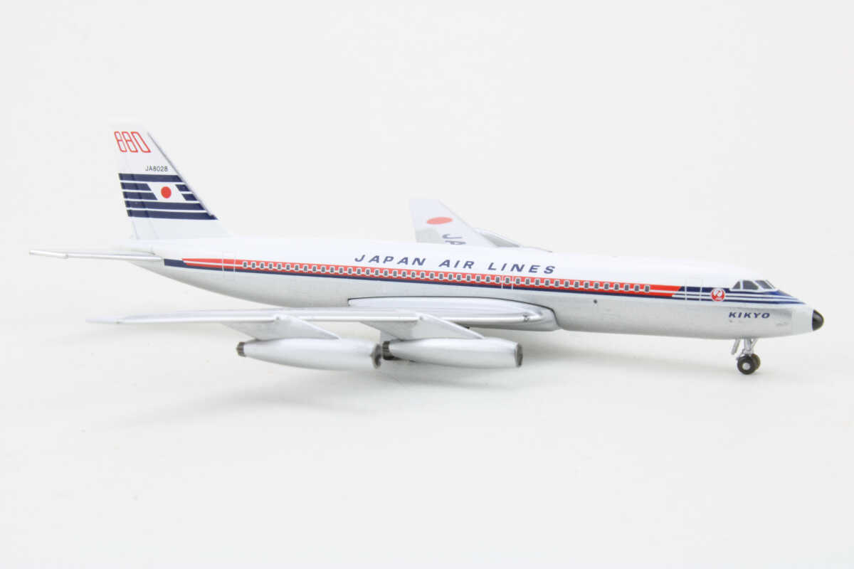 Convair CV-880 JAL Japan Air Lines JA8028 Aeroclassics 1:400 - Image 2