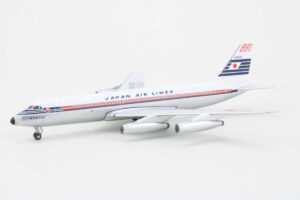 Convair CV-880 JAL Japan Air Lines JA8028 Aeroclassics 1:400 - Image 3