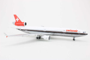 McDonnell Douglas MD-11 Swissair HB-IWI JC Wings LH2051 1:200 – Bild 2