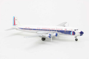 Douglas DC-7B Eastern Air Lines N836D Aeroclassics 1:400 – Bild 2