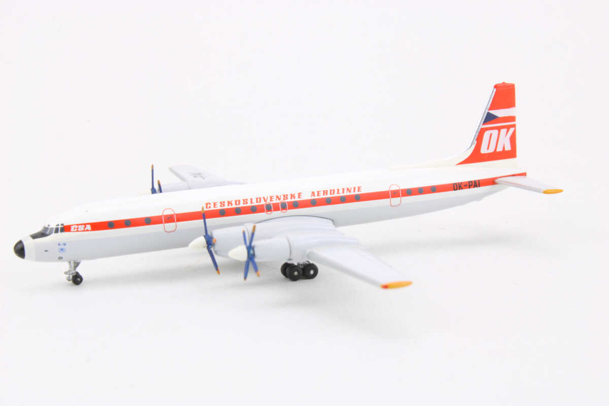 Ilyushin IL-18 Czechoslovak Airlines OK-PAI Aeroclassics 1:400 - Image 3